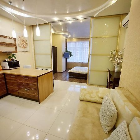 Apartment In Arkadiya In 5 Min To The Sea โอเดสซา ภายนอก รูปภาพ